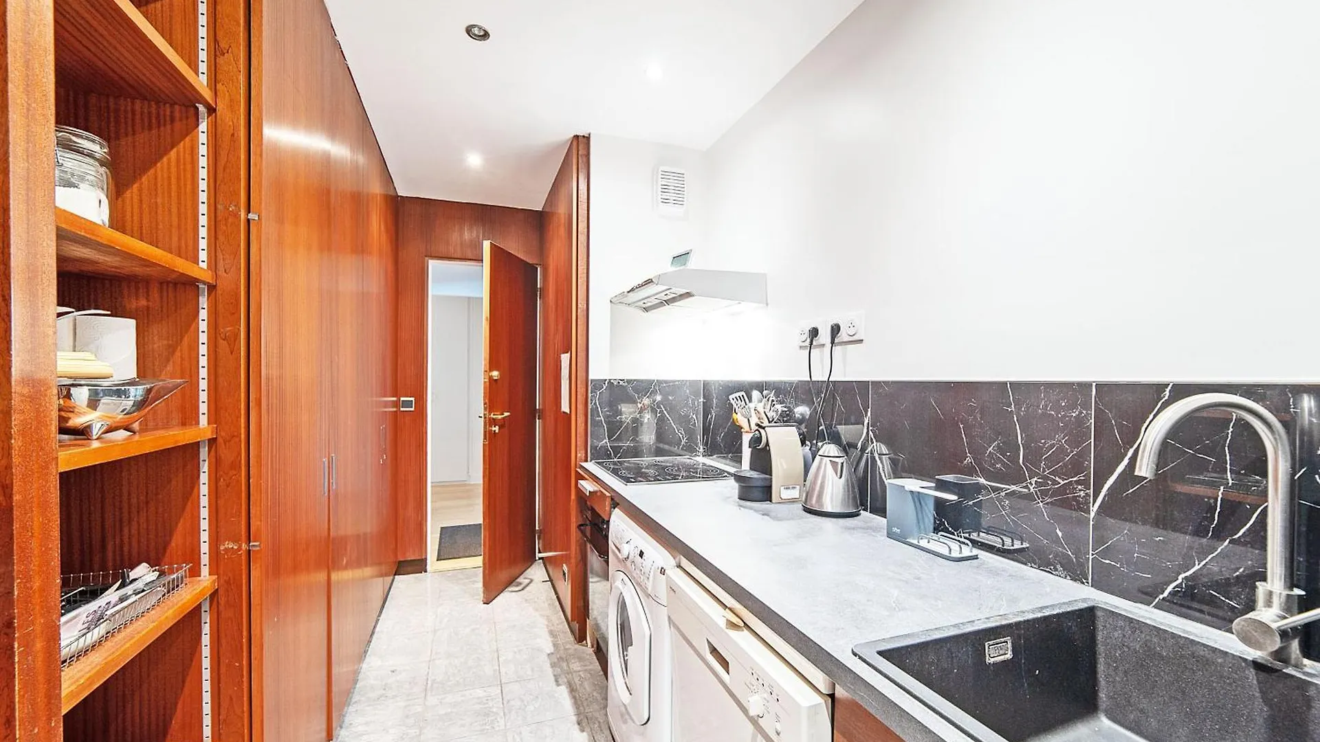פריז Large Pleasant Studio Alcove In Center 0*,  צרפת