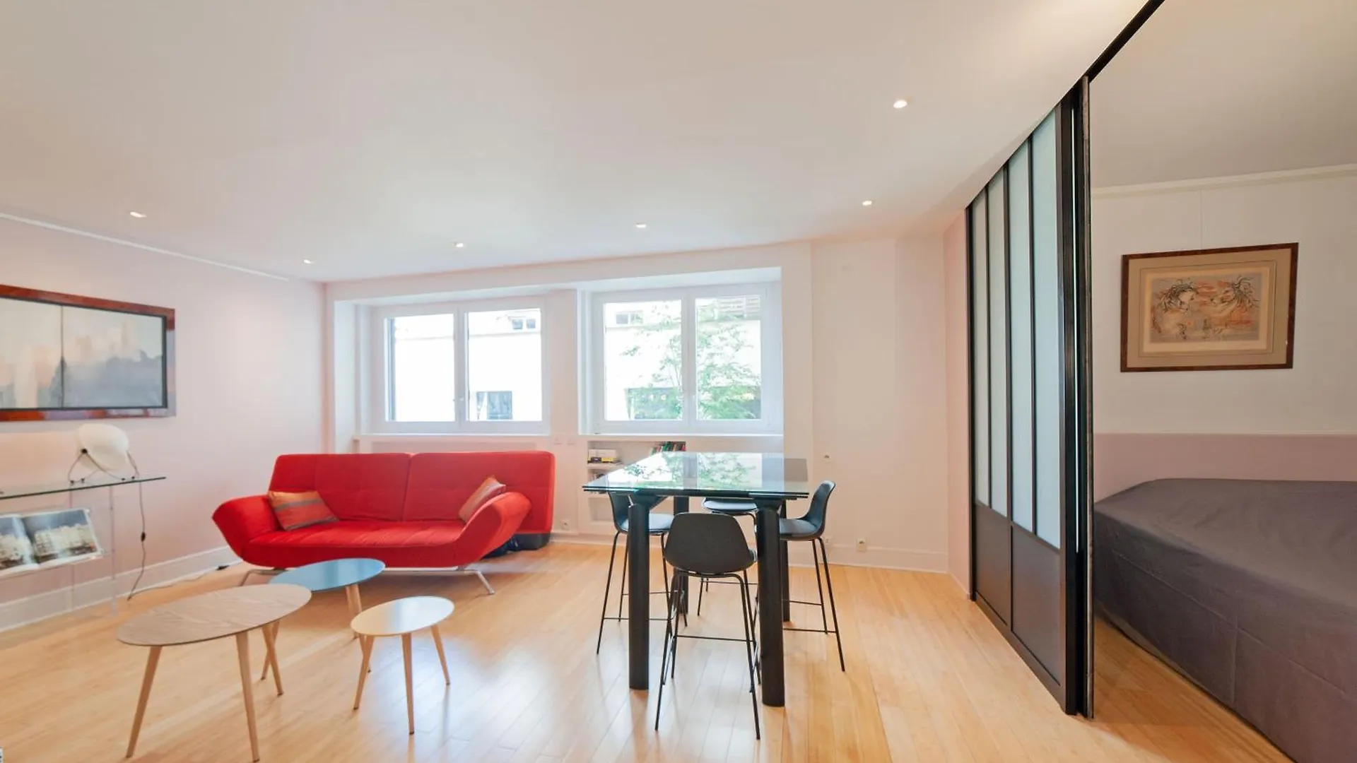דירה פריז Large Pleasant Studio Alcove In Center